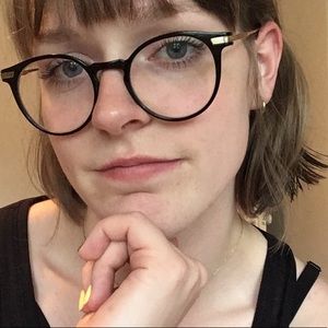 Meet your Posher, Abby